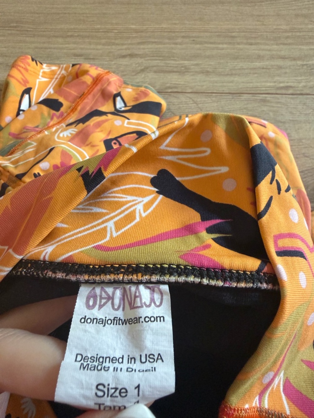 Dona Jo Tennis Skirt in Yellow Orange Tropical Toucan Print - Picture 3 of 3
